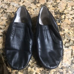 Girls jazz shoes